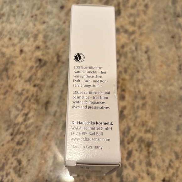 Skincare Trial Set for Normal Skin - White and Orange - Picture 6 of 6